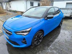 Blau Gebraucht 2021 Opel Corsa-e Ultimate Kleinwagen | 14.999 € (Fairer Preis)