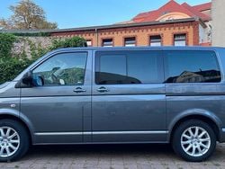 Grau Gebraucht 2010 VW Multivan Highline Van | 21.500 €