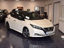 Pearl white/black m Gebraucht 2020 Nissan Leaf 360º Kleinwagen | 13.470 € (Fairer Preis)