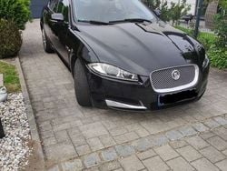 Schwarz Gebraucht 2012 Jaguar XF Limousine | 7.800 € (Fairer Preis)