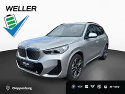 Spacesilber metallic (silber) Neu 2025 BMW iX1 M Sport SUV | 59.690 € (Etwas zu teuer)