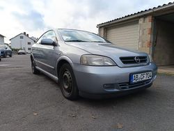 Grau Gebraucht 2002 Opel Astra Coupé | 1.100 € (Guter Preis)