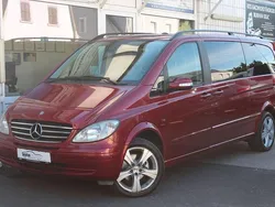 Rot Gebraucht 2009 Mercedes Viano Van / Kleinbus | 11.999 € (Guter Preis)