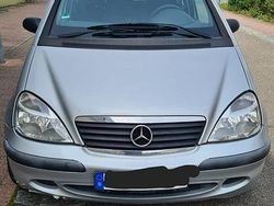 Grau Gebraucht 2001 Mercedes A160 Classic Limousine | 1.100 € (Fairer Preis)