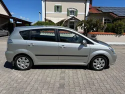 Silber Gebraucht 2006 Toyota Corolla Verso Sol Van / Kleinbus | 2.990 € (Guter Preis)