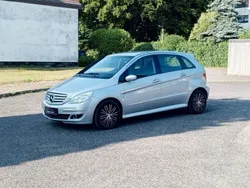 Silber Gebraucht 2006 Mercedes B150 Van / Kleinbus | 5.799 € (Fairer Preis)