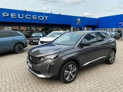 Grau Gebraucht 2024 Peugeot 3008 Allure SUV | 27.950 € (Fairer Preis)