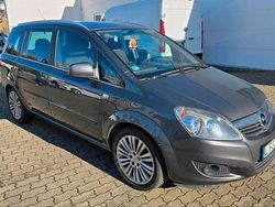 Gebraucht 2011 Opel Zafira Van / Kleinbus | 5.349 €