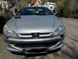 Grau Gebraucht 2004 Peugeot 206 CC Platinum Cabrio | 600 € (Superpreis)