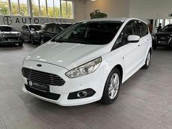 Frozen white Gebraucht 2016 Ford S-MAX Business Edition Van / Kleinbus | 10.450 € (Guter Preis)