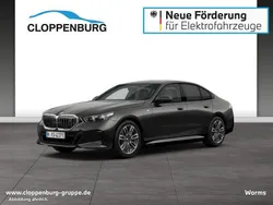 Sophistograu brillanteffekt Neu 2025 BMW i5 M Sport Limousine | 69.365 € (Superpreis)