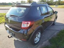 Schwarz Gebraucht 2015 Dacia Sandero Prestige Kleinwagen | 7.700 € (Fairer Preis)