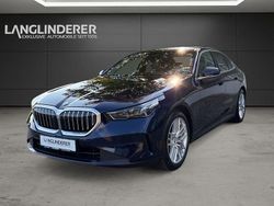 Tansanitblau ii metallic Gebraucht 2024 BMW 520 Limousine | 49.900 € (Guter Preis)