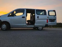 Silber Gebraucht 2011 Nissan NV200 Van | 6.000 € (Etwas zu teuer)