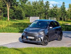 Grau Gebraucht 2022 Smart ForFour Electric Drive Prime Kleinwagen | 13.650 € (Etwas zu teuer)