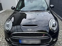 Schwarz Gebraucht 2019 Mini Cooper S Coupé Coupé | 18.999 €