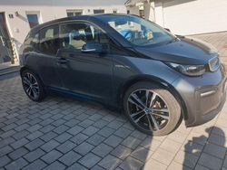 Grau Gebraucht 2022 BMW i3 Performance Kleinwagen | 18.900 € (Guter Preis)