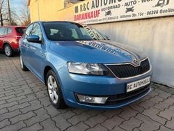 Blau Gebraucht 2012 Skoda Rapid Ambition Limousine | 6.599 € (Fairer Preis)