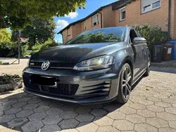 Schwarz Gebraucht 2015 VW Golf VII GTD Kombi | 10.900 € (Fairer Preis)