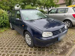 Blau Gebraucht 2001 VW Golf IV Kombi | 1.200 € (Teuer)