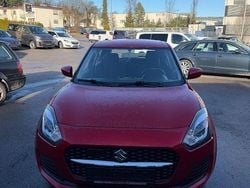 Rot Gebraucht 2021 Suzuki Swift Club Limousine | 9.990 € (Guter Preis)