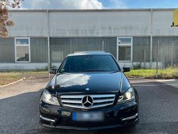 Schwarz Gebraucht 2012 Mercedes C300 AMG Limousine | 13.900 €