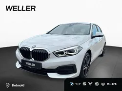 Alpinweiss iii (weiß) Gebraucht 2022 BMW 118 Advantage Kleinwagen | 22.810 € (Guter Preis)