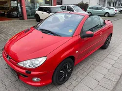 Rot Gebraucht 2005 Peugeot 206 CC Filou Cabrio | 2.290 € (Fairer Preis)