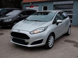 Silber Gebraucht 2016 Ford Fiesta Trend Limousine | 4.000 € (Guter Preis)