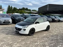 Weiß Gebraucht 2018 Opel Adam Kleinwagen | 8.950 € (Guter Preis)