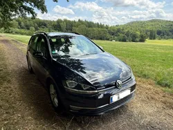 Schwarz Gebraucht 2019 VW Golf VII Comfortline Kombi | 15.900 € (Guter Preis)
