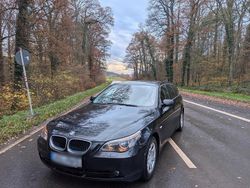 Schwarz Gebraucht 2005 BMW 530 Basis Kombi | 5.500 € (Teuer)
