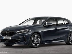 Grau Gebraucht 2021 BMW 120 M Sport Kleinwagen | 25.890 € (Fairer Preis)
