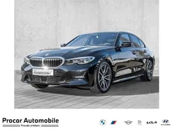 Schwarz Gebraucht 2021 BMW 320 Performance Limousine | 27.990 € (Fairer Preis)
