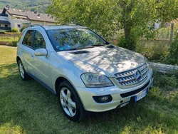 Grau Gebraucht 2008 Mercedes ML320 SUV | 9.000 €