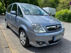 Grau Gebraucht 2008 Opel Meriva Van / Kleinbus | 1.700 € (Guter Preis)