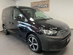 Deep black perleffekt Gebraucht 2023 VW Caddy Basis Van / Kleinbus | 26.990 € (Fairer Preis)