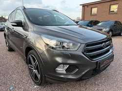 Grau Gebraucht 2018 Ford Kuga ST-Line SUV | 19.998 € (Fairer Preis)