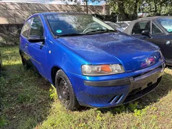 Blau Gebraucht 2002 Fiat Punto Active Kleinwagen | 990 € (Etwas zu teuer)
