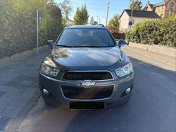Grau Gebraucht 2011 Chevrolet Captiva LT SUV | 6.200 € (Fairer Preis)