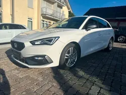 "candy" weiss Gebraucht 2021 Seat Leon FR Kombi | 17.499 € (Fairer Preis)