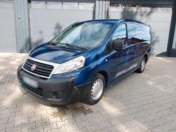 Blau Gebraucht 2015 Fiat Scudo Van / Kleinbus | 14.900 €