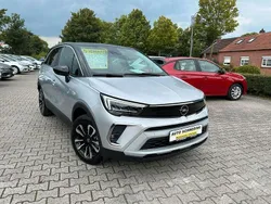 Grau Gebraucht 2024 Opel Crossland X Elegance SUV | 19.950 € (Etwas zu teuer)