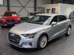 Silber Gebraucht 2023 Audi A3 Advanced Plus Limousine | 22.900 € (Fairer Preis)