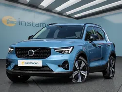 Blau Gebraucht 2022 Volvo XC40 SUV | 34.599 € (Superpreis)