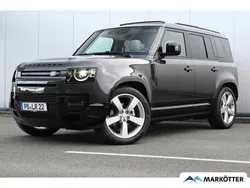 Grau Gebraucht 2024 Land Rover Defender SE Dynamic SUV | 81.750 € (Etwas zu teuer)