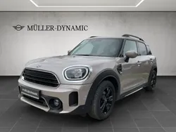 Grau Gebraucht 2022 Mini One Countryman Classic SUV | 26.460 € (Etwas zu teuer)