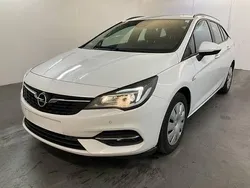 Weiß Gebraucht 2020 Opel Astra Edition Kombi | 9.990 € (Guter Preis)