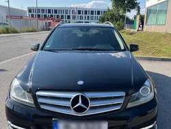 Schwarz Gebraucht 2011 Mercedes C250 Avantgarde Kombi | 8.000 € (Teuer)