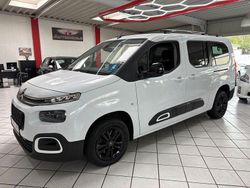 Weiß Gebraucht 2023 Citroën Berlingo Shine Van / Kleinbus | 20.900 € (Fairer Preis)